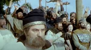 România a defrișat o pădure și a îmbrăcat trunchiurile în oșteni, ca să intimideze Rusia