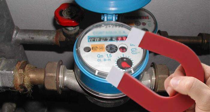 Adevărul despre „Marele Reset”: cum să resetezi contorul de curent cu magneți