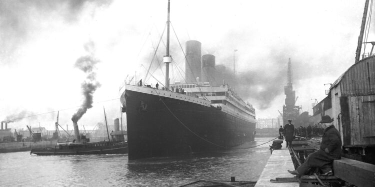 „Titanic n-a avut destule luntri”. Cum a fost relatată tragedia de acum 113 ani de ziarele românești