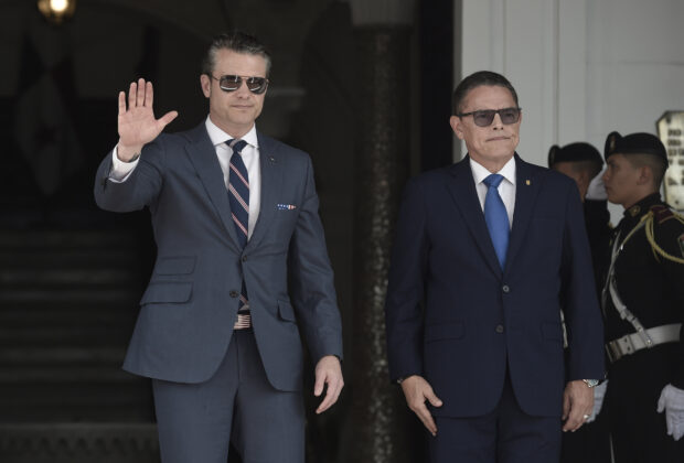 „Vom lua înapoi Canalul Panama de sub influența Chinei”. Șeful Pentagonului s-a întâlnit cu președintele Mulino, considerat un partener dispus să contracareze Beijingul