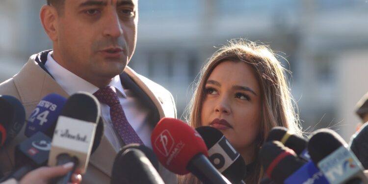 Simion a ajuns la spital, în mijlocul campaniei prezidențiale: „O mică reglare de ritm”