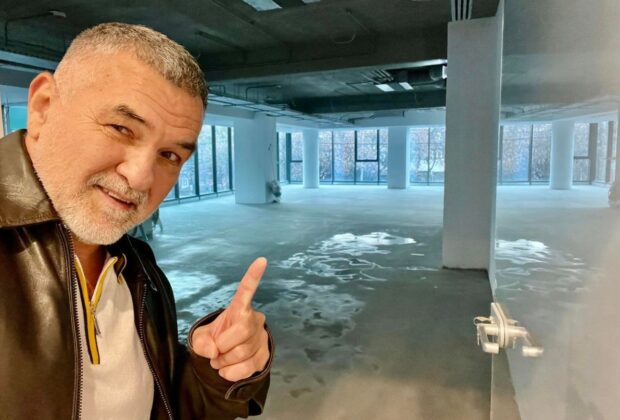 Leonard Doroftei a avut parte de un cadou unic în ziua în care a împlinit 55 de ani: are primul nepot!