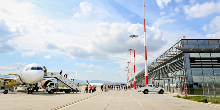 Maraton meteo pe Aeroportul din Sibiu. Oficiali: „Astăzi a fost ca pe Netflix