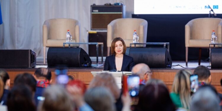 Maia Sandu condamnă atacul Rusiei asupra Krivoi Rog: Regimul barbar încearcă să-și refacă imperiul prin teroare