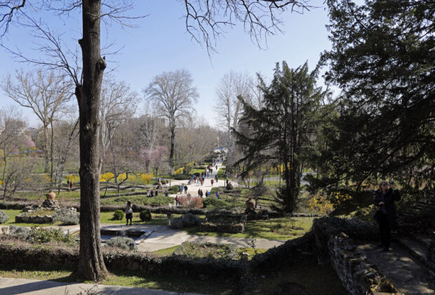 Evenimentul „Porţi Deschise la Palatul Cotroceni”, anulat din cauza vremii / Cum arată prognoza meteo pentru București