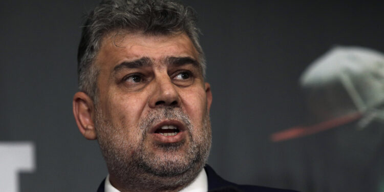 Marcel Ciolacu, replică virulentă pentru Băsescu: „Uită-te în față, Petrov! O să vezi doar lada de gunoi a istoriei”