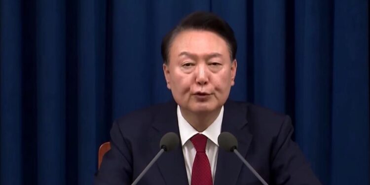Președintele suspendat al Coreei de Sud a fost destituit din funcție, la patru luni după ce a declarat legea marţială