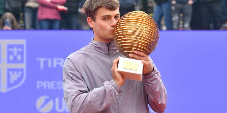 Finalale de la Țiriac Open date peste cap din cauza vremii