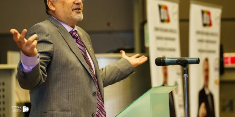 Portret de candidat. Cine este John Ion Banu Muscel, românul ajuns milionar în SUA