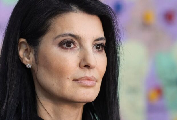 Portret de candidat. Cine este Lavinia Șandru, fosta jurnalistă care vrea să fie președinte