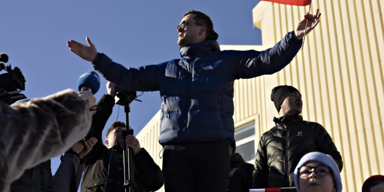 „Nu aparținem nimănui”. Groenlanda respinge ferm planurile lui Trump