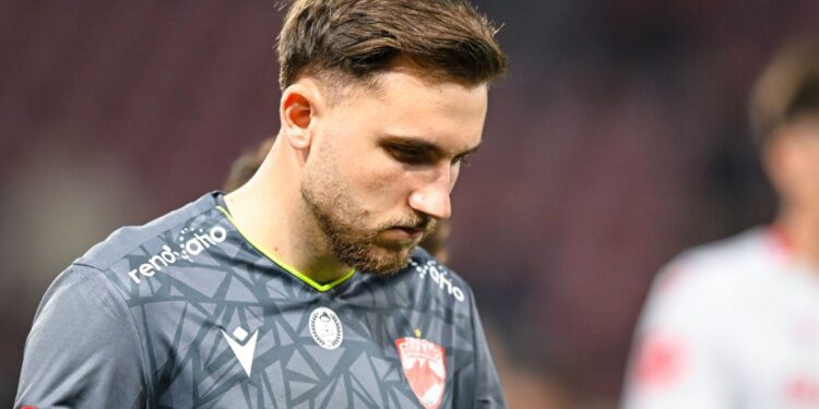 Roșca, de la erou la principalul acuzat: „N-ai ce să cauți cu un portar de sală!”