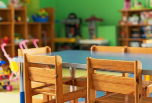 Grădiniță din Constanța, amendată pentru că hrănea copiii cu porții de carne de 6 grame