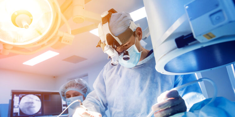 Ficat de porc, transplantat pentru prima dată unui pacient uman