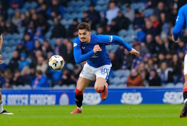 Ianis Hagi a jucat într-un meci nebun » Dundee -1 în minutul 62: INCREDIBIL cât a fost la final