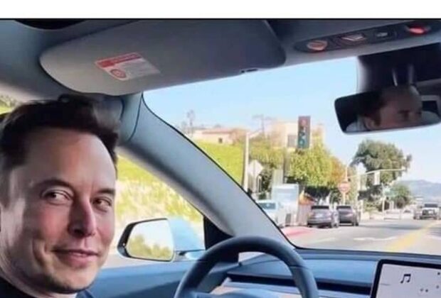 Mesajul lui Elon Musk către angajații cu acțiuni Tesla, după ce valoarea titlurilor a scăzut dramatic