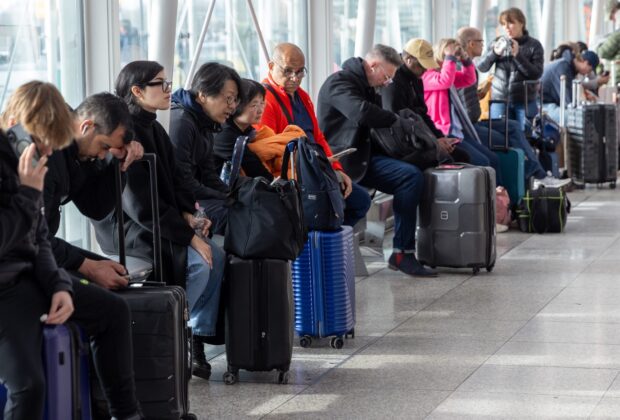 Cel mai aglomerat aeroport din Europa, închis toată ziua de vineri din cauza unui incendiu / Efect în cascadă pentru companiile aeriene din toată lumea: „Vor fi câteva zile haotice”