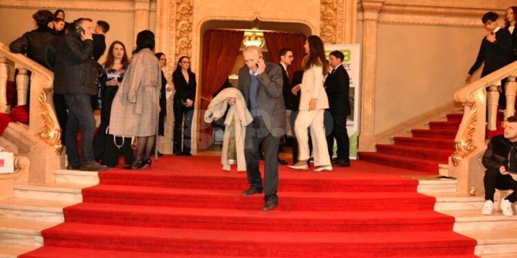 Cui îi e frică de Valentin Ceaușescu?