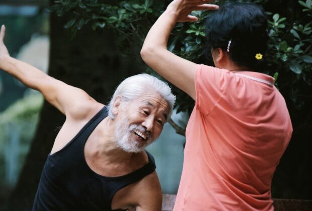 Cele cinci secrete ale longevității japoneze. Pe listă este și o activitate care contribuie la producerea „hormonilor fericirii”