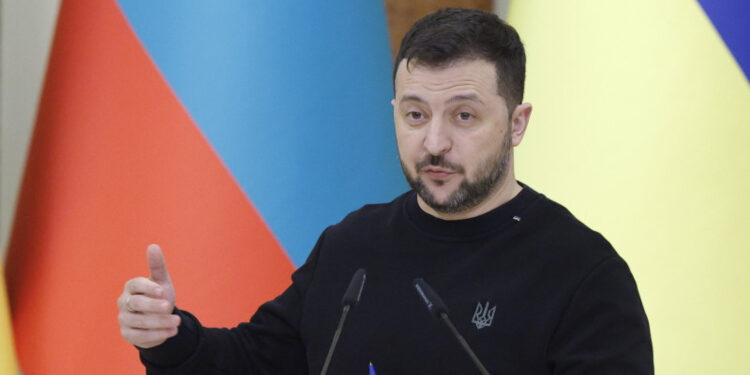 Zelenski nu vrea să cedeze Crimeea, în fața presiunilor americane