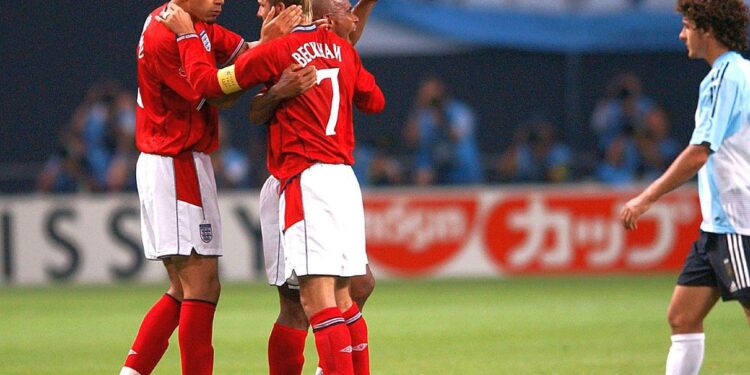 A câștigat milioane din fotbal, dar a intrat în faliment » Datoria pe care nu a putut s-o plătească fostul star al Angliei