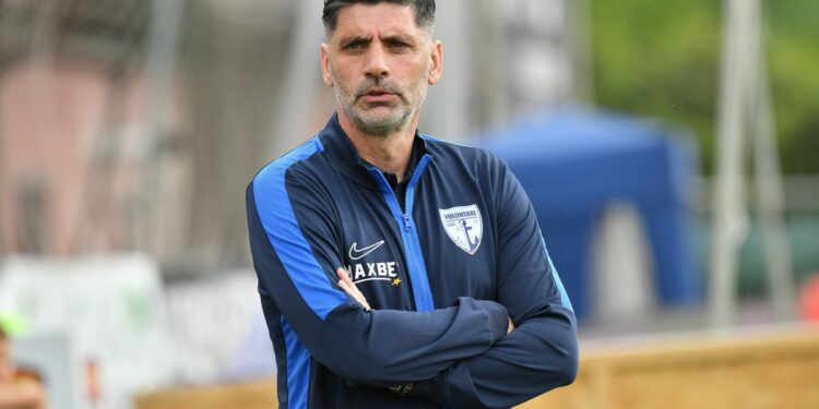 Florin Pîrvu a susținut prima conferință ca antrenor la Voluntari: „Au fost câteva oferte scrise pentru mine din prima ligă”
