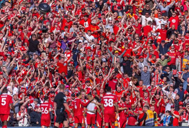 Liverpool este noua campioană a Angliei! „Cormoranii” i-au zdrobit pe cei de la Tottenham » Scene fabuloase pe Anfield