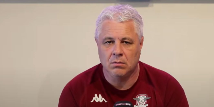 „Mi-ați pus o întrebare care m-a încuiat!” Șumudică, blocat cu câteva minute înainte de Rapid