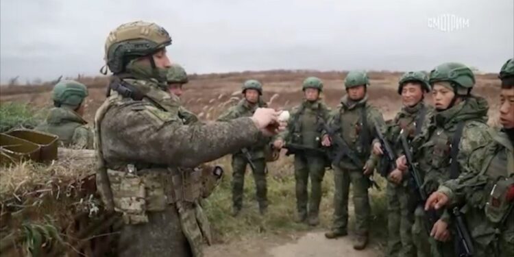 Coreea de Nord pierde sute de soldați în războiul din Ucraina, susține Seulul