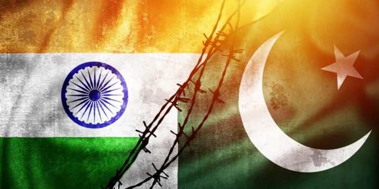 Pakistanul avertizează că are „informaţii credibile” despre un atac din parte Indiei în următoarele 36 de ore