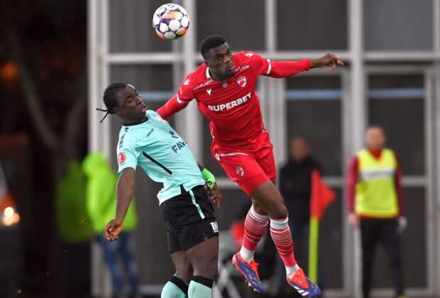 Josue Homawoo a plecat de la Dinamo și a fost prezentat de noua echipă: doi ani de contract