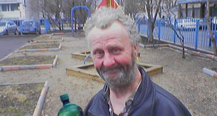 Nea Costel trage un semnal de alarmă: 60% dintre elevi nu știu să scrie corect „dă-vă-n p… mea”