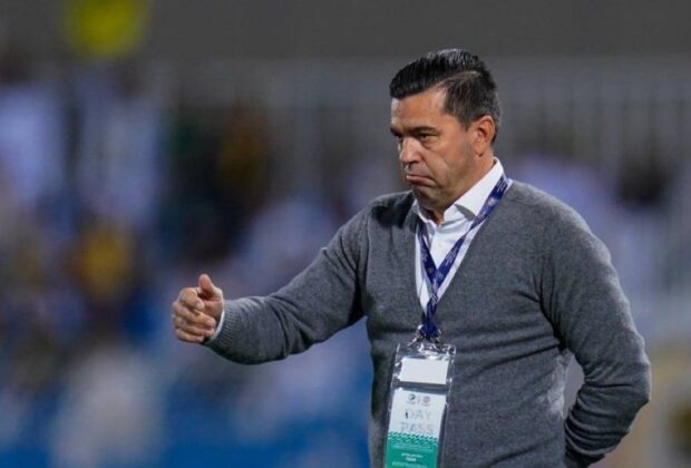 „Colonel Contra, welcome“: Cosmin Contra, prezentat la noua echipă cu un clip tare ciudat