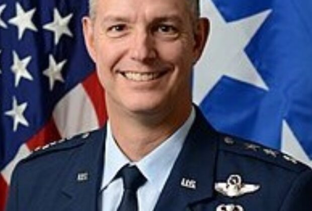 Schimbare la comanda NATO în Europa, chiar de Ziua Independenţei. Cine este generalul Alexus Grynkewich, supranumit „Grinch”