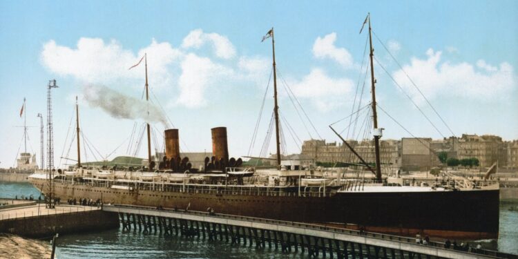 O tragedie mai mare decât pe Titanic. Dezastrul naval în care copiii și femeile au fost lăsați să moară după ce au fost loviți și înjunghiați