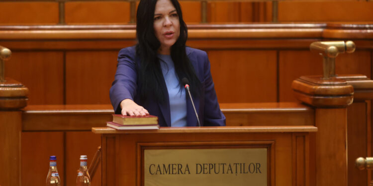 Interzicerea plăților cash. Mirela Matichescu (PSD), după propunerea Alinei Mungiu-Pippidi: O formă de cruzime socială!