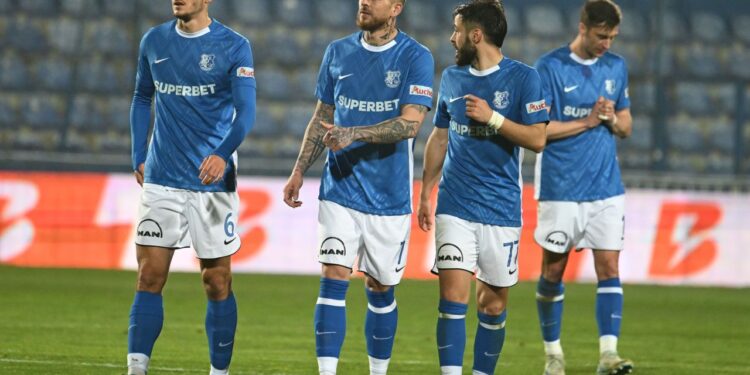 CFR Cluj vrea să dea lovitura! Internaționalul din Superligă, pe lista lui Dan Petrescu