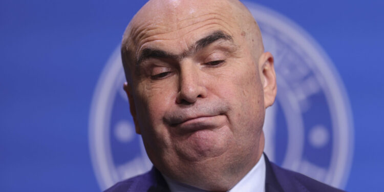 Ilie Bolojan: „În multe primării va fi o reducere de personal”