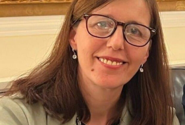 Violeta Popescu, fondatoarea Centrului Cultural Italo-Român din Milano, la Născuți în diaspora