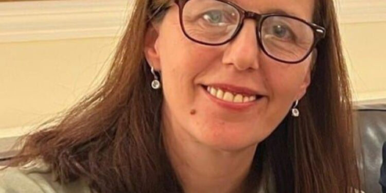 Violeta Popescu, fondatoarea Centrului Cultural Italo-Român din Milano, la Născuți în diaspora