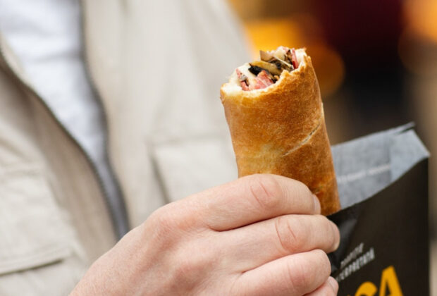 Românii, revoltați că Luca a mărit prețurile: „Simigeria ar trebui să fie un loc unde-și permite toată lumea să mănânce”