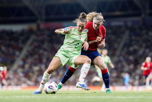 Prima națională calificată în semifinalele Campionului European de fotbal feminin. Meci dramatic între Norvegia și Italia