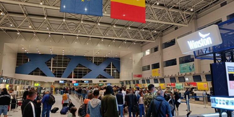 TABEL România conduce de departe în UE la numărul de cetățeni care au plecat să trăiască în alte țări comunitare – de două ori mai mulți decât polonezii