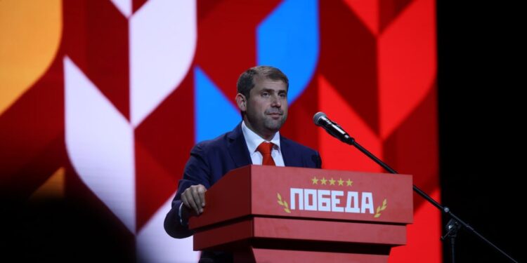 Oamenii pro-rusului Ilan Șor racolează moldoveni pentru propagandă și influențarea votului la alegerile parlamentare