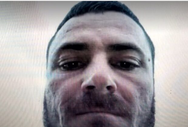 S-au intensificat căutările criminalului din Mureș. Autoritățile au declarat „zonă zero” în Bistrița-Năsăud. Cea mai recentă fotografie cu Emil Gânj