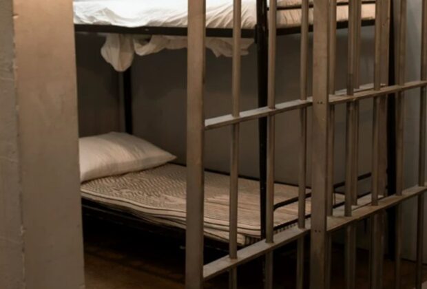 Moarte suspectă a unui român într-o închisoare din Italia. Nu este exclusă varianta unui omor