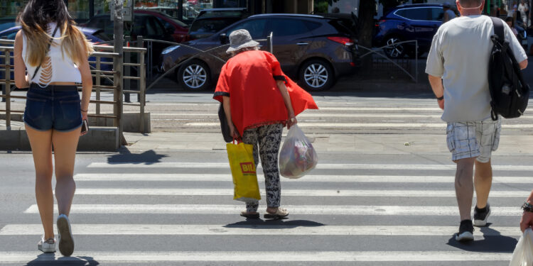 Cod galben de caniculă duminică în câteva județe. Avertismentul meteorologilor privind săptămâna viitoare și prognoza pentru țară și București