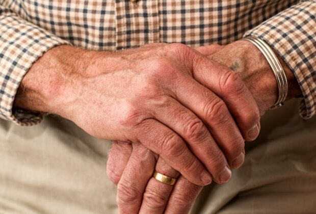 Ce este pensia socială și cine o poate primi