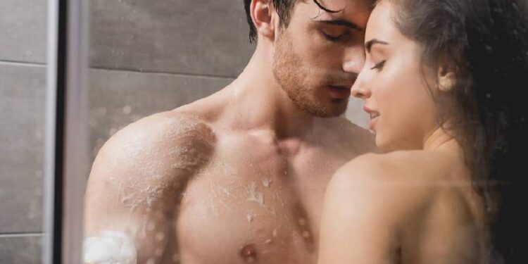 Austeritate și la sălile de fitness. Trebuie să faci duș cu cel puțin încă o persoană