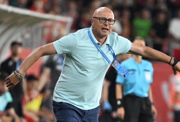 Leo Grozavu le bate obrazul dinamoviștilor: „Urât! Asta e educația din România“